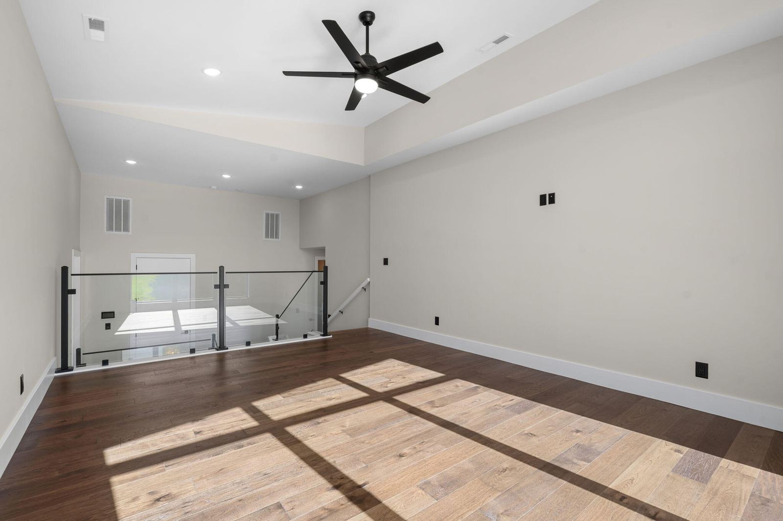 63-web-or-mls-DSC00710-2 at 254 S Mumford Court, Springfield, MO 65802
