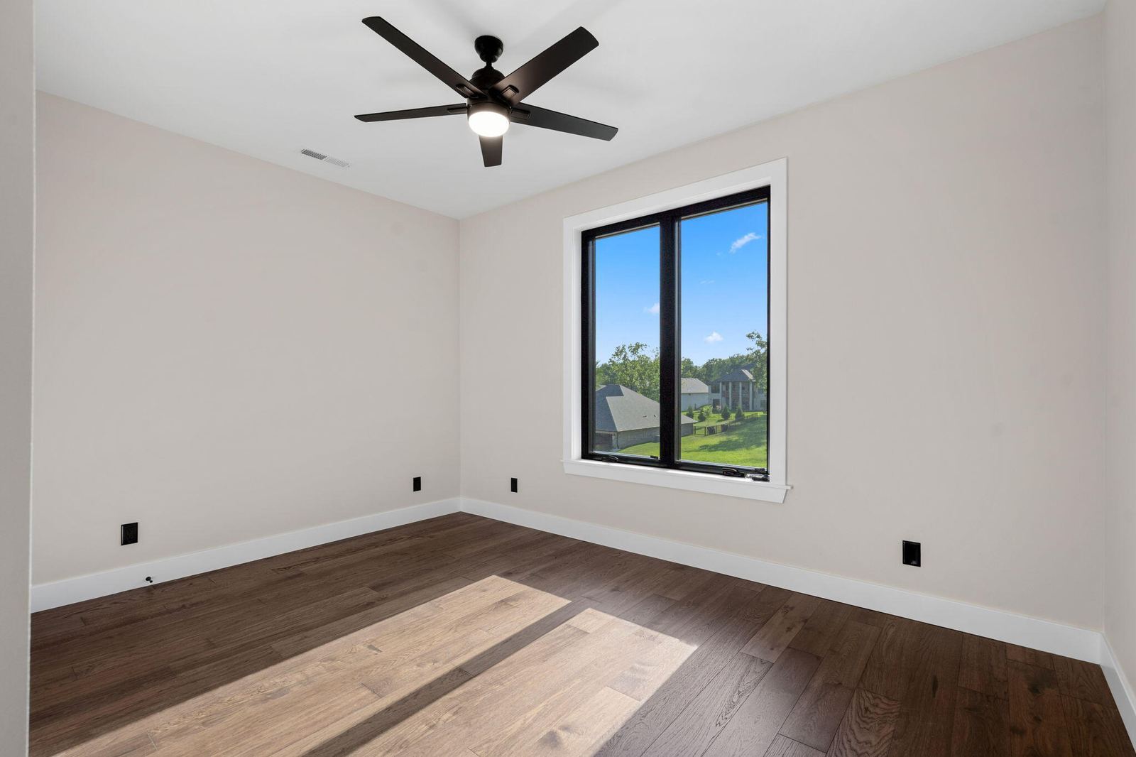 55-web-or-mls-DSC00781 at 254 S Mumford Court, Springfield, MO 65802
