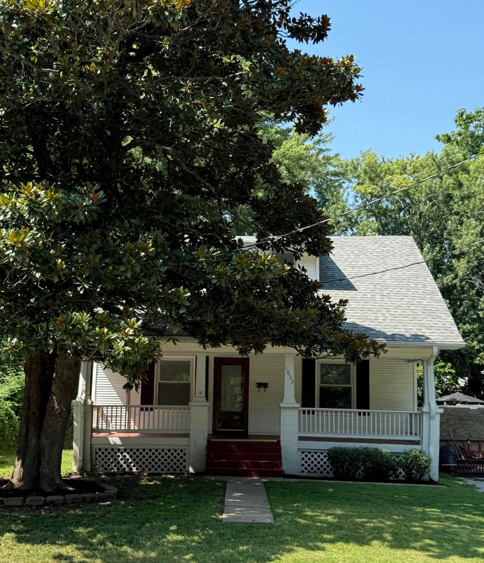 19525 at 1633 E Lombard Street, Springfield, MO 65802
