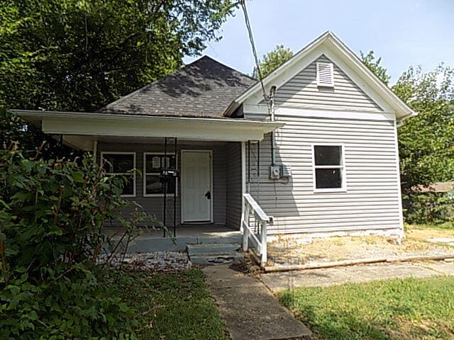 DSCN8654 at 2111 N Newton Avenue, Springfield, MO 65803