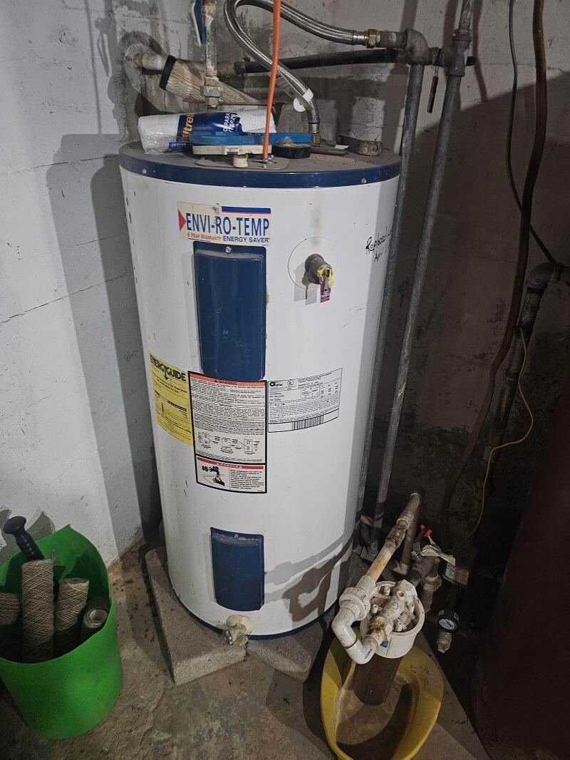 Water Heater at 3117 N Farm Road 123, Springfield, MO 65803