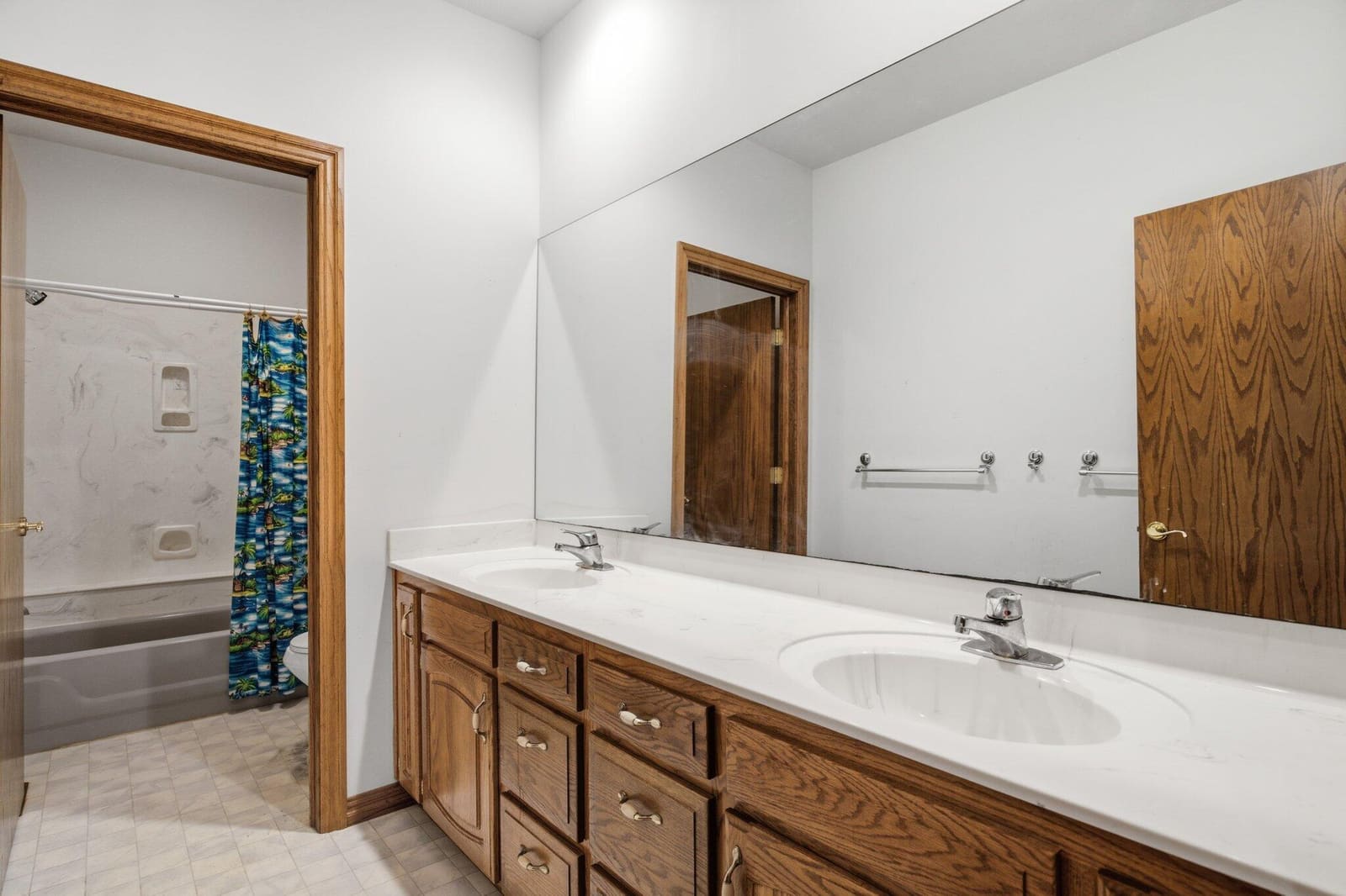 27 at 3003 N Farm Road 137, Springfield, MO 65803