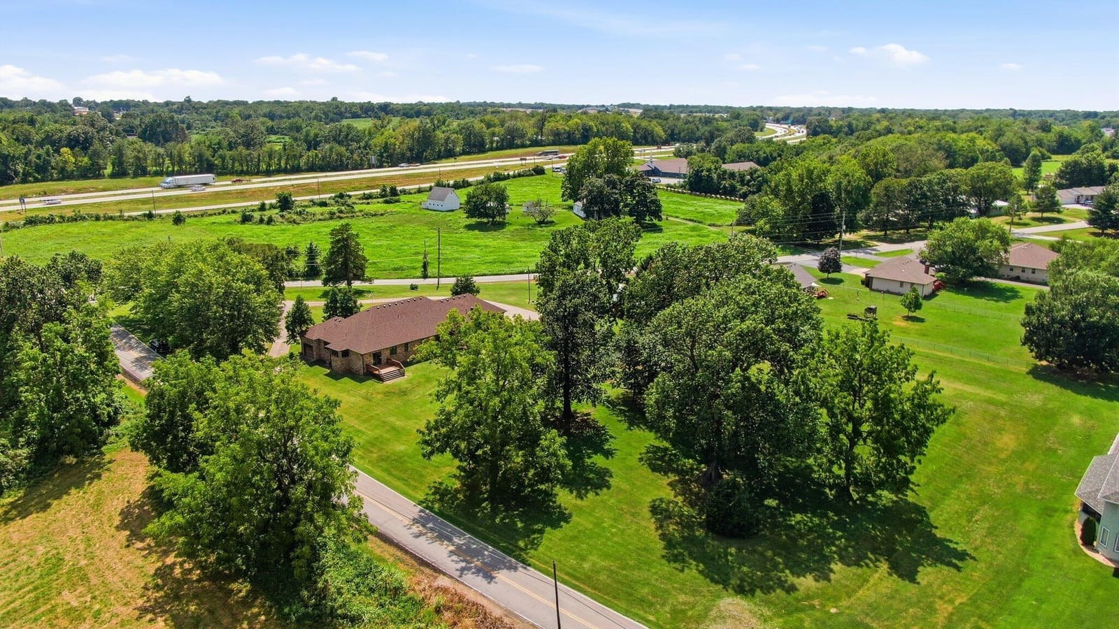 47 at 3003 N Farm Road 137, Springfield, MO 65803