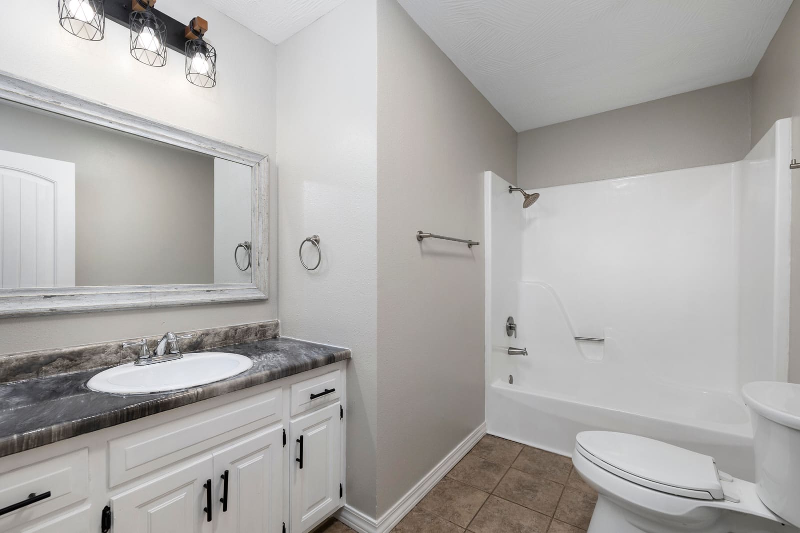 _MG_3649 at 4663 S Roubidoux Place, Springfield, MO 65804