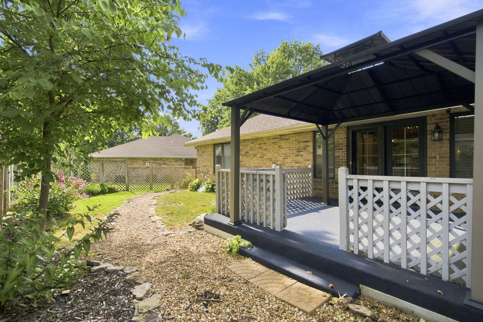 25-web-or-mls-DSC01012 at 1255 E Lafayette Court, Springfield, MO 65804