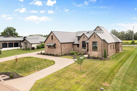 FrameandFocus_WEBorMLS-52 at 3958 E Dunrobin Drive, Springfield, MO 65809