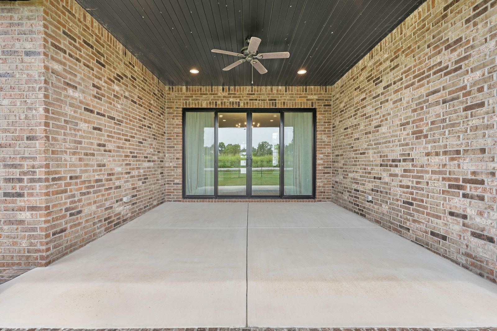 FrameandFocus_WEBorMLS-44 at 3958 E Dunrobin Drive, Springfield, MO 65809