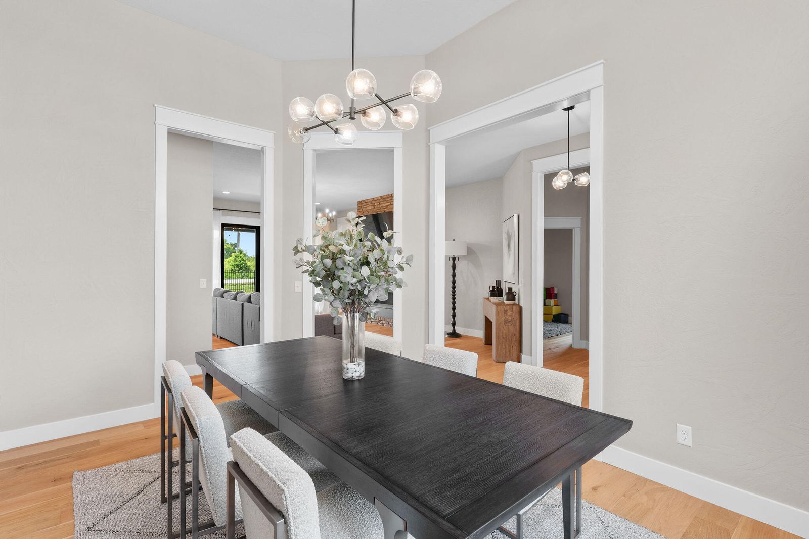 FrameandFocus_WEBorMLS-9 at 3958 E Dunrobin Drive, Springfield, MO 65809