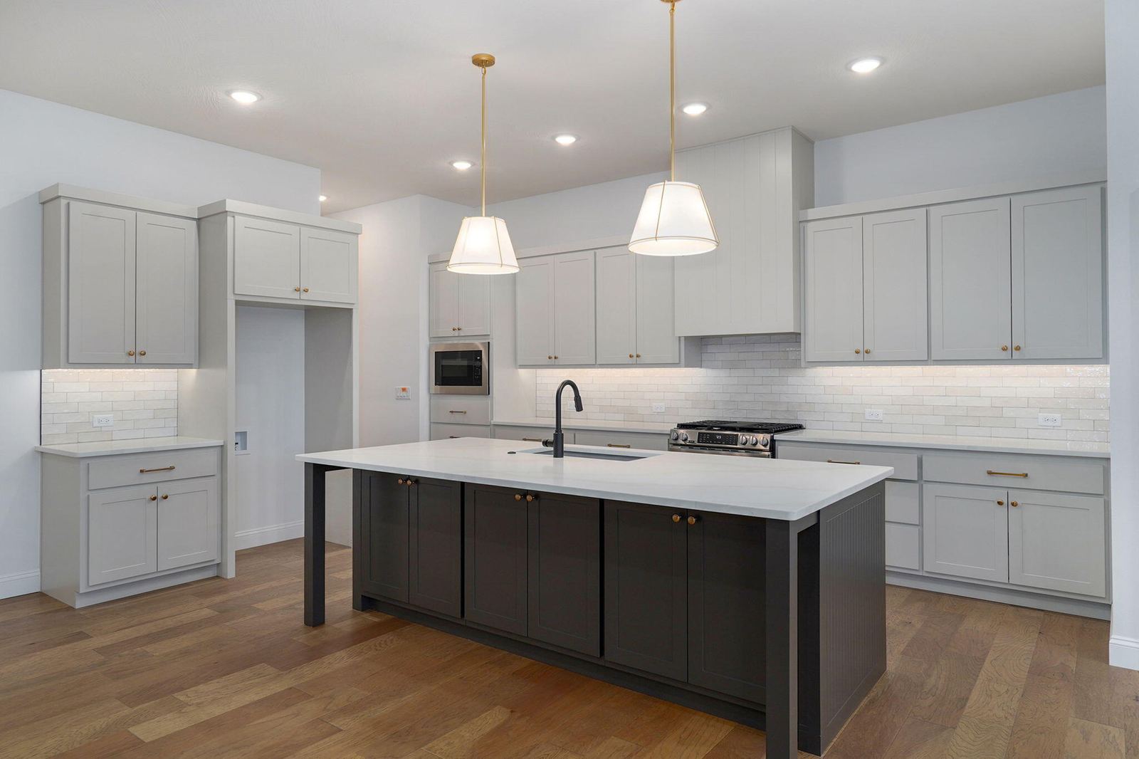 2136 N Silver Charm Ave-10 at 2136 N Sun Valley Drive, Springfield, MO 65802