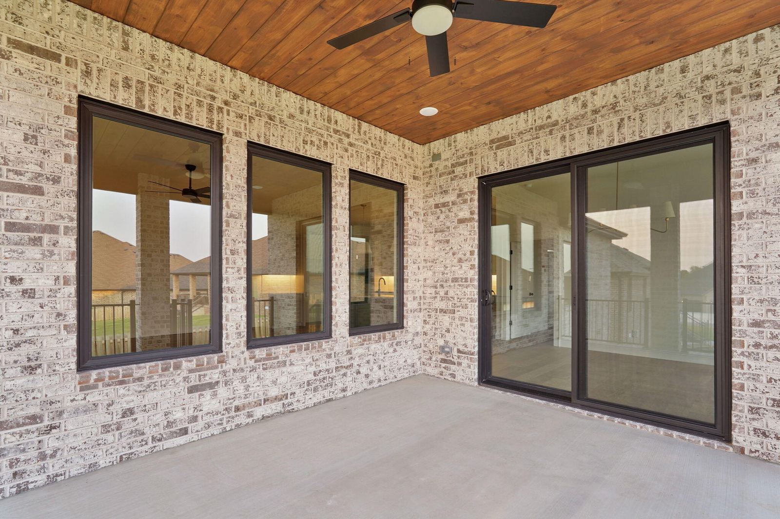 2136 N Silver Charm Ave-35 at 2136 N Sun Valley Drive, Springfield, MO 65802