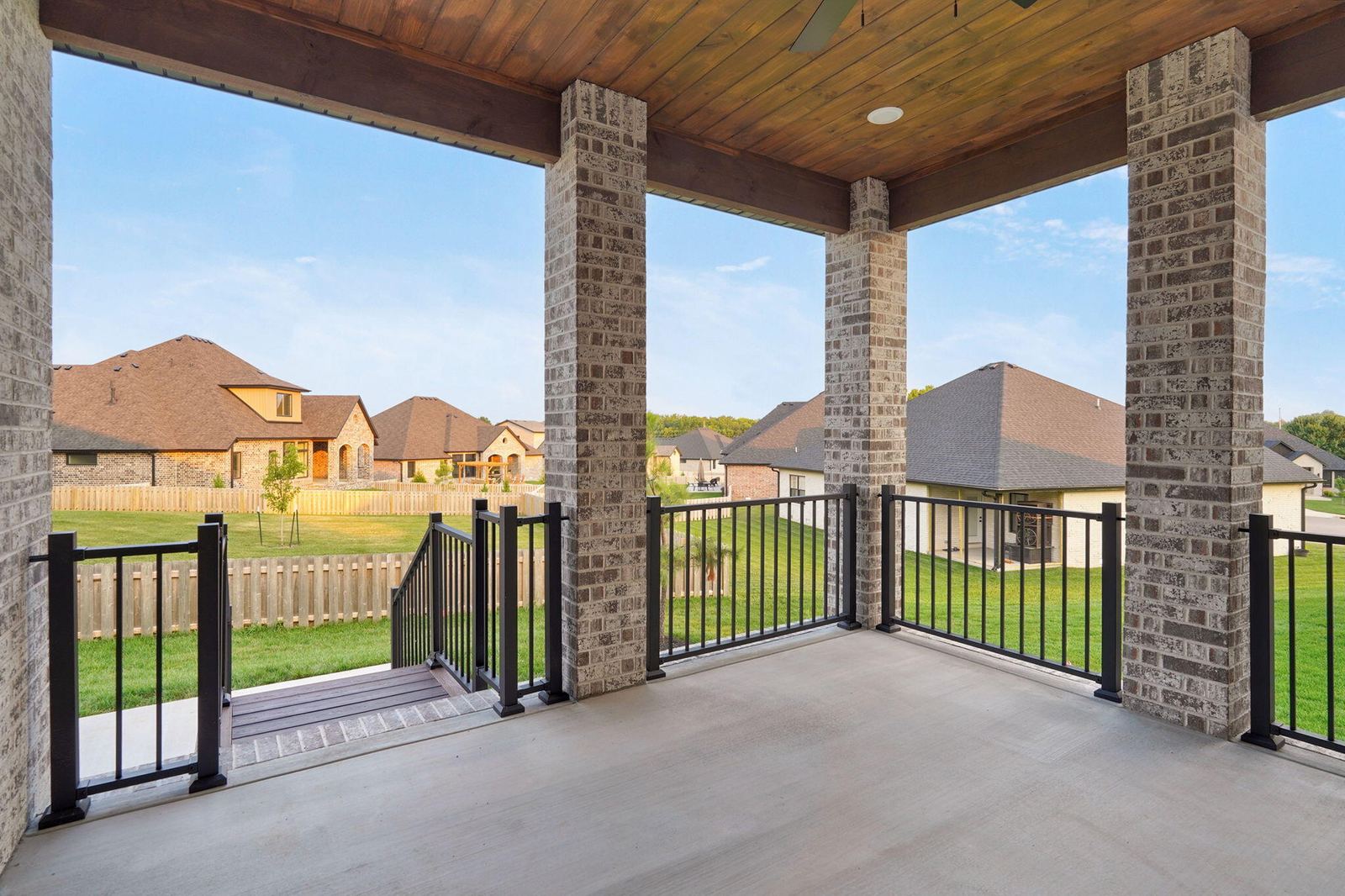 2136 N Silver Charm Ave-34 at 2136 N Sun Valley Drive, Springfield, MO 65802