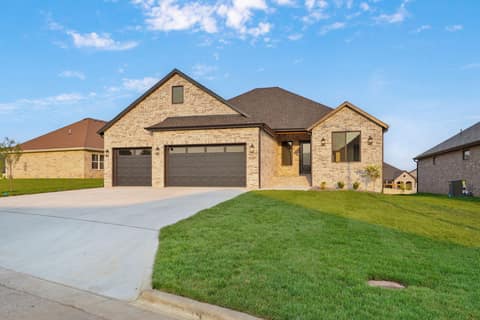Front of 2136 N Sun Valley Drive, Springfield, MO 65802