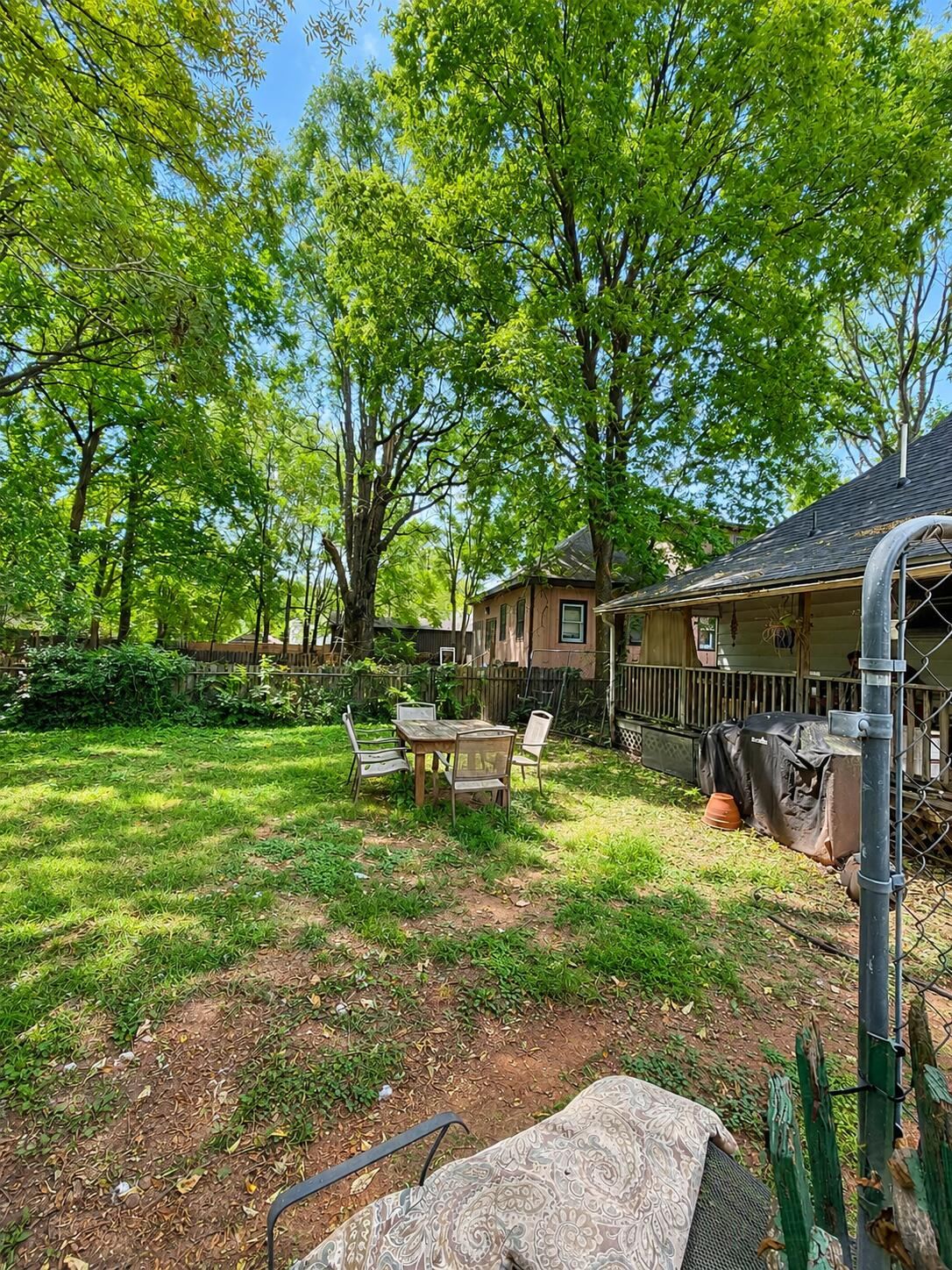61550F01-925A-4BD6-83F5-47E2A9452BC5 at 1322 N Grant Avenue, Springfield, MO 65802