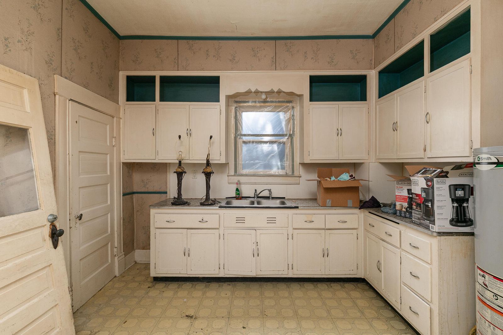 7M4A1685-Edit at 1717 W Atlantic Street, Springfield, MO 65803