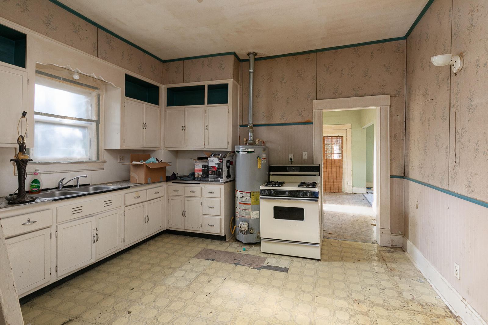 7M4A1689-Edit at 1717 W Atlantic Street, Springfield, MO 65803