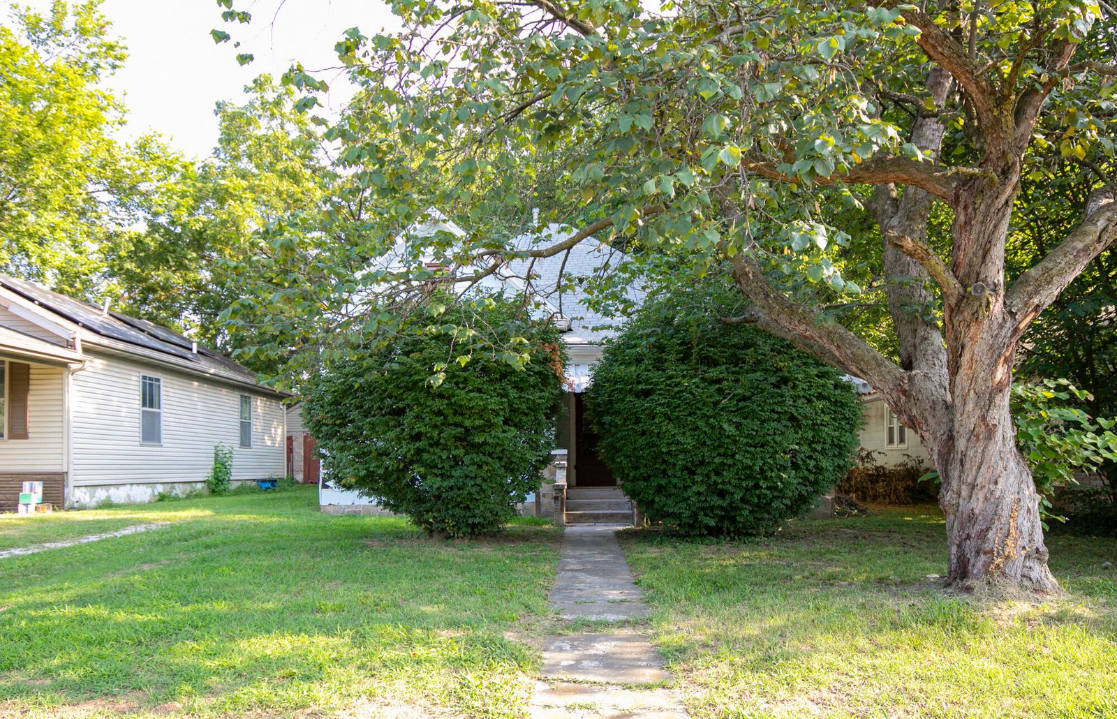 7M4A1625_1 at 1717 W Atlantic Street, Springfield, MO 65803