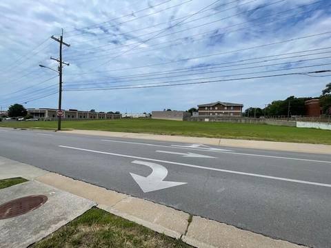 4 at 835 N Campbell Avenue, Springfield, MO 65802