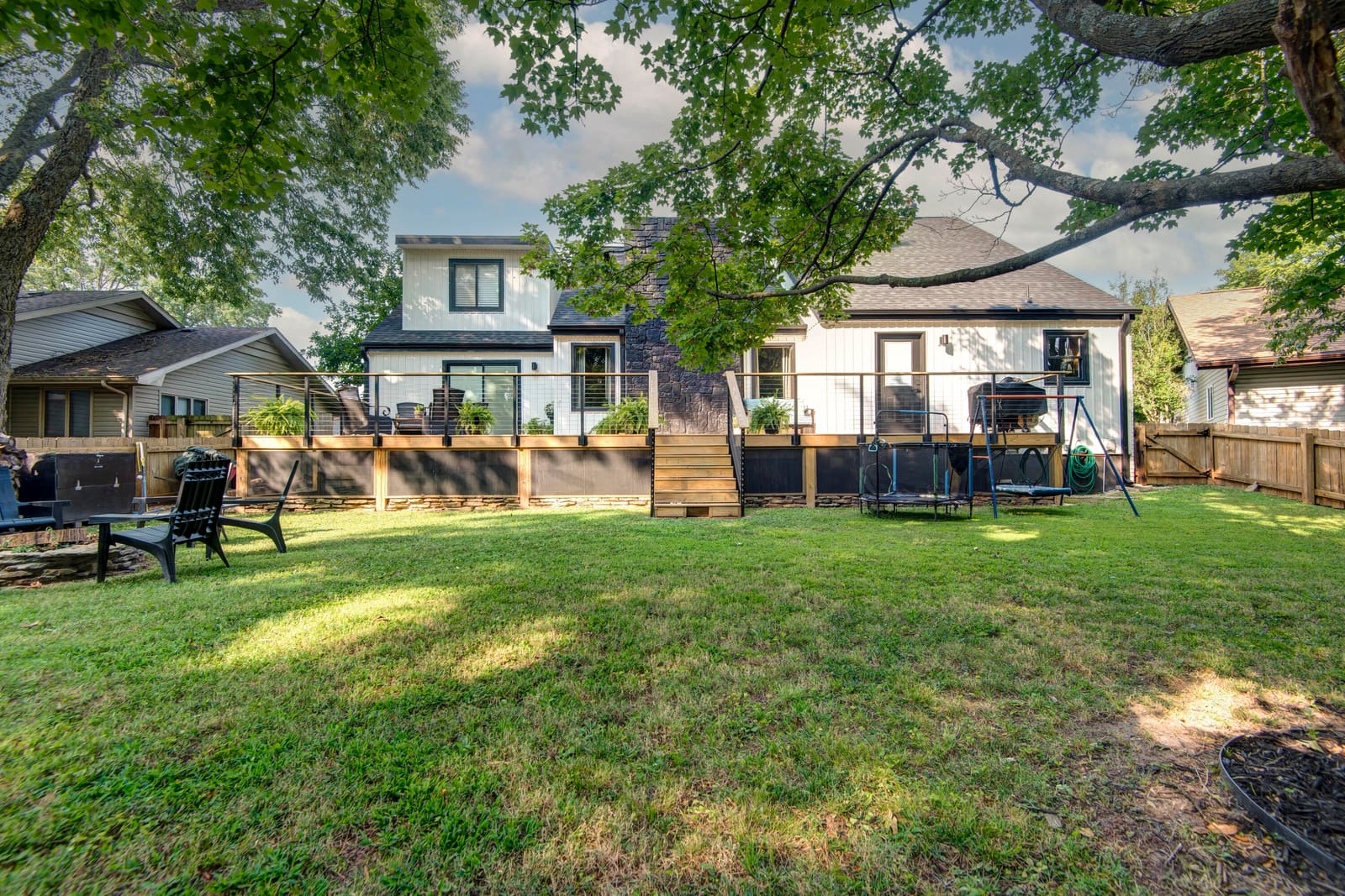 Warwick (34) at 4810 S Warwick Avenue, Springfield, MO 65804
