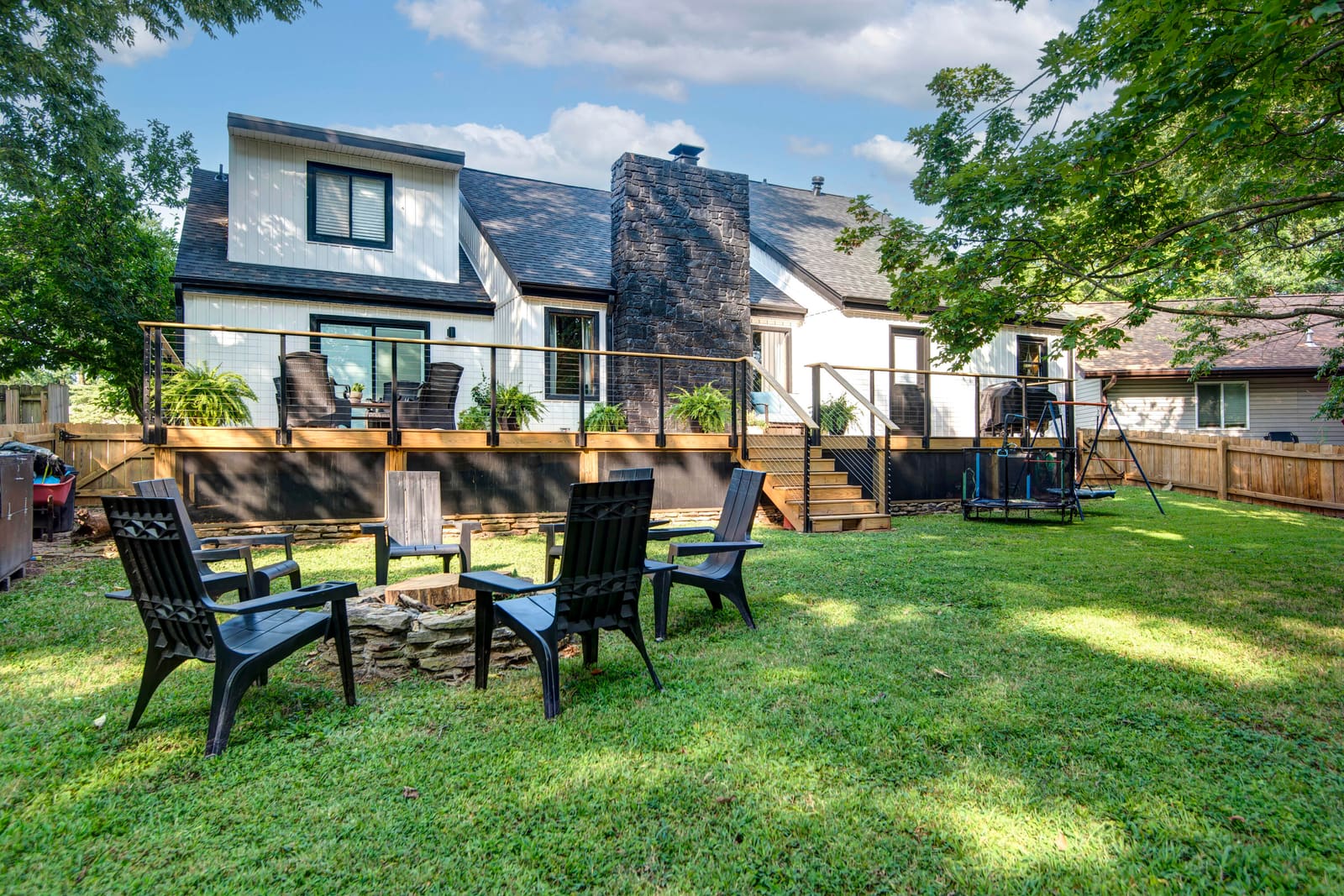 Warwick (35) at 4810 S Warwick Avenue, Springfield, MO 65804