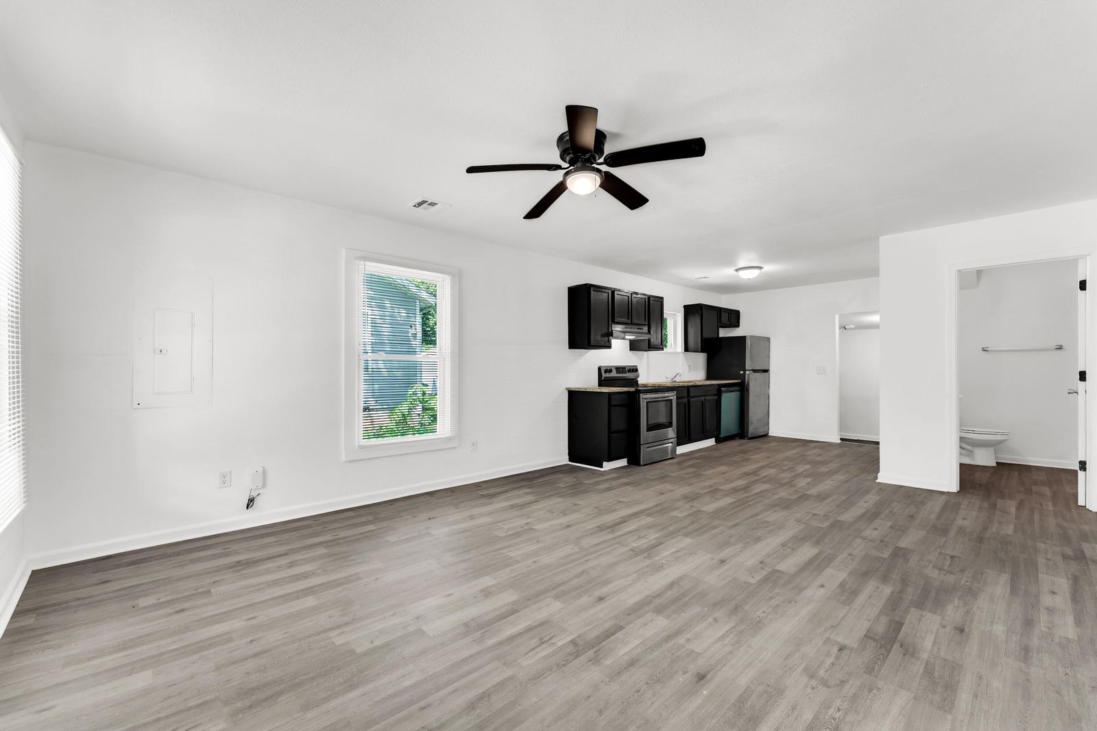 Garfield-1-1 at 827 E Garfield Street, Springfield, MO 65803