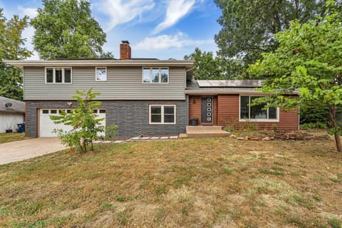Front of 5529 S Dollison Avenue, Springfield, MO 65810