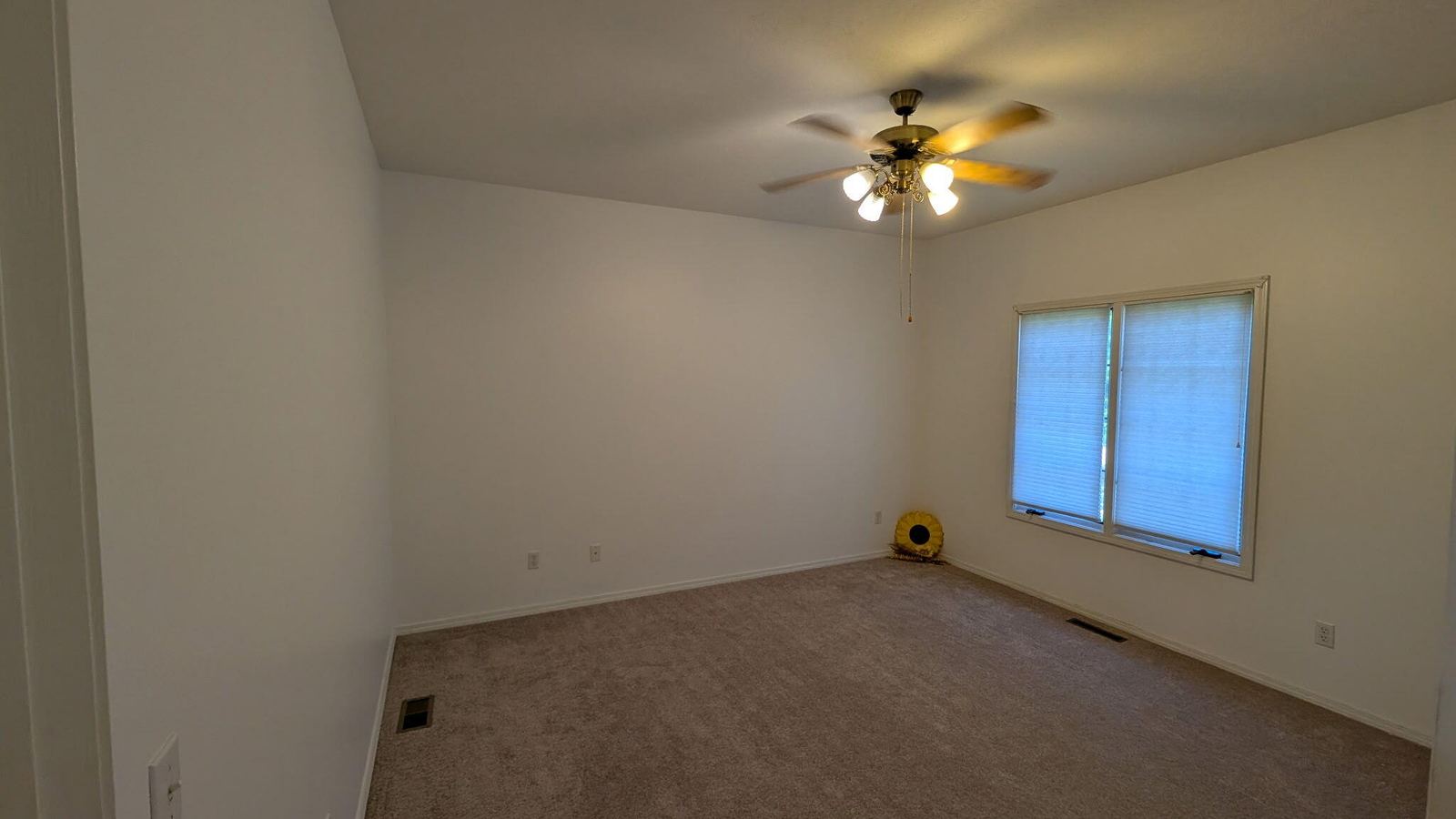 1000027473 at 1750 W Bennett Street Unit Unit 10b, Springfield, MO 65807