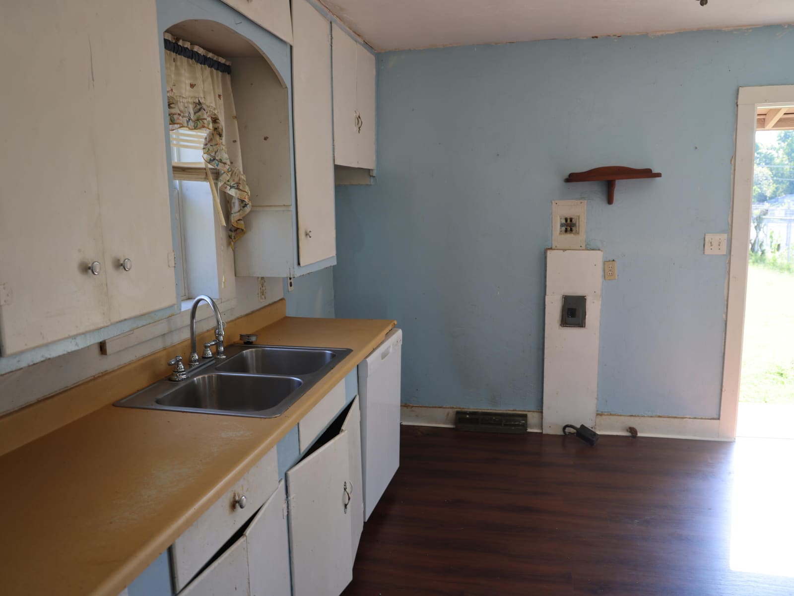 3R3A5867 at 1020 N West Avenue, Springfield, MO 65802