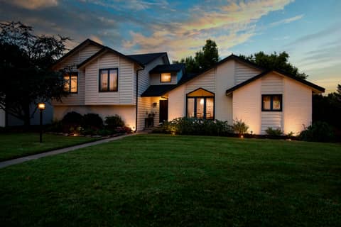 Front of 1245 E Highpoint Street, Springfield, MO 65804