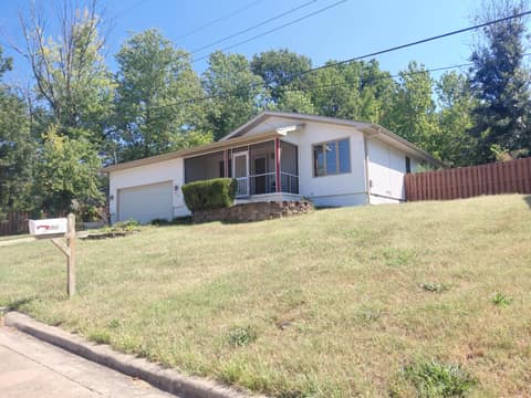 Front of 2644 N Marion Avenue, Springfield, MO 65803