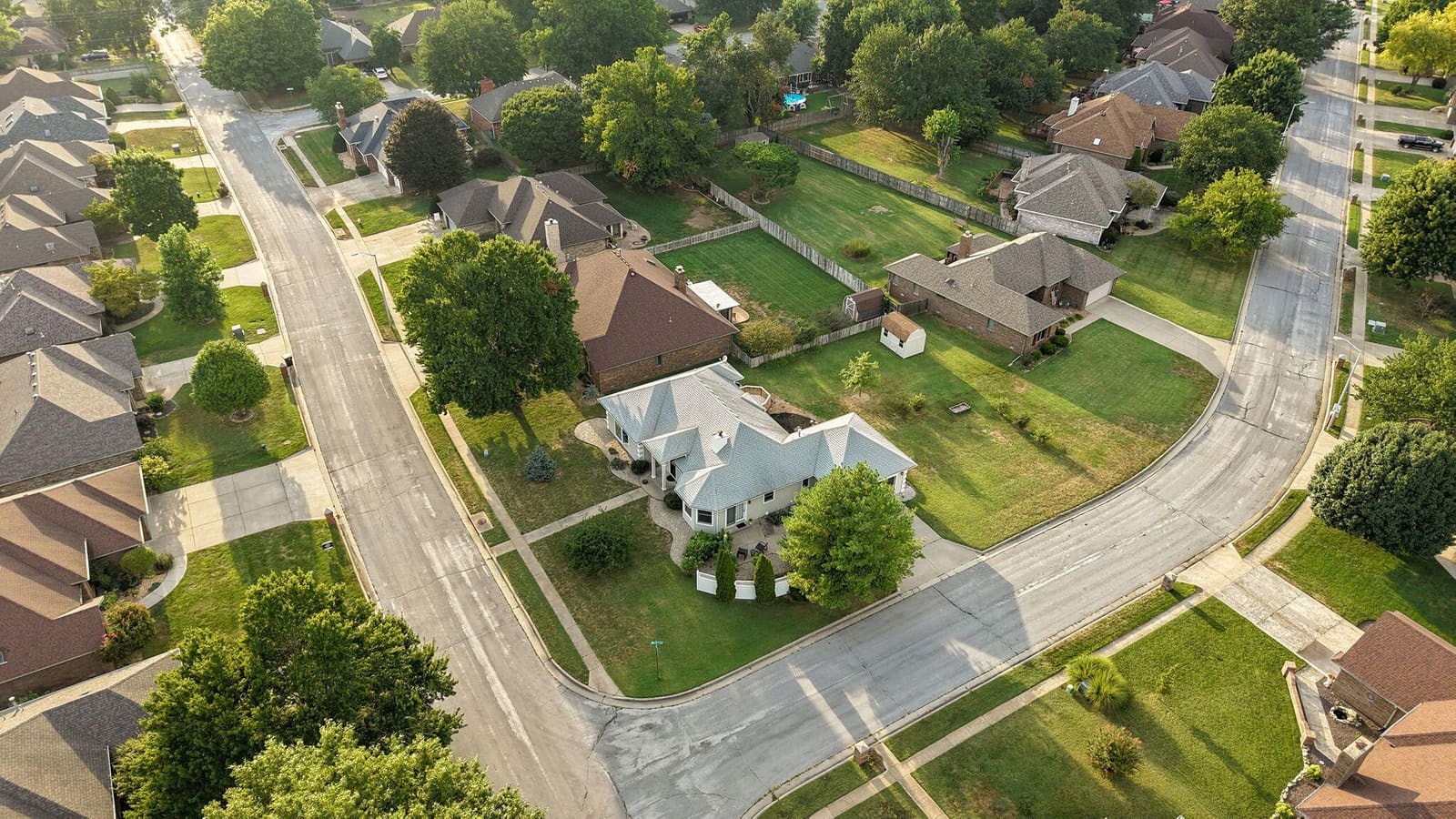 2371 W Allen Dr-2 at 2371 W Allen Drive, Springfield, MO 65810