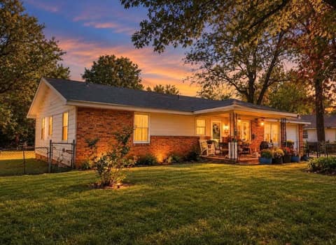 Front of 1200 N Forest Avenue, Springfield, MO 65802