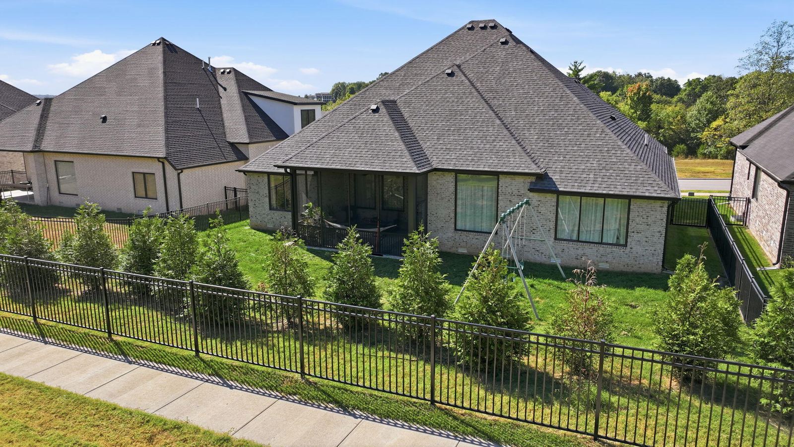 51-web-or-mls-back drone 2 at 3925 E Woodhue Street, Springfield, MO 65802