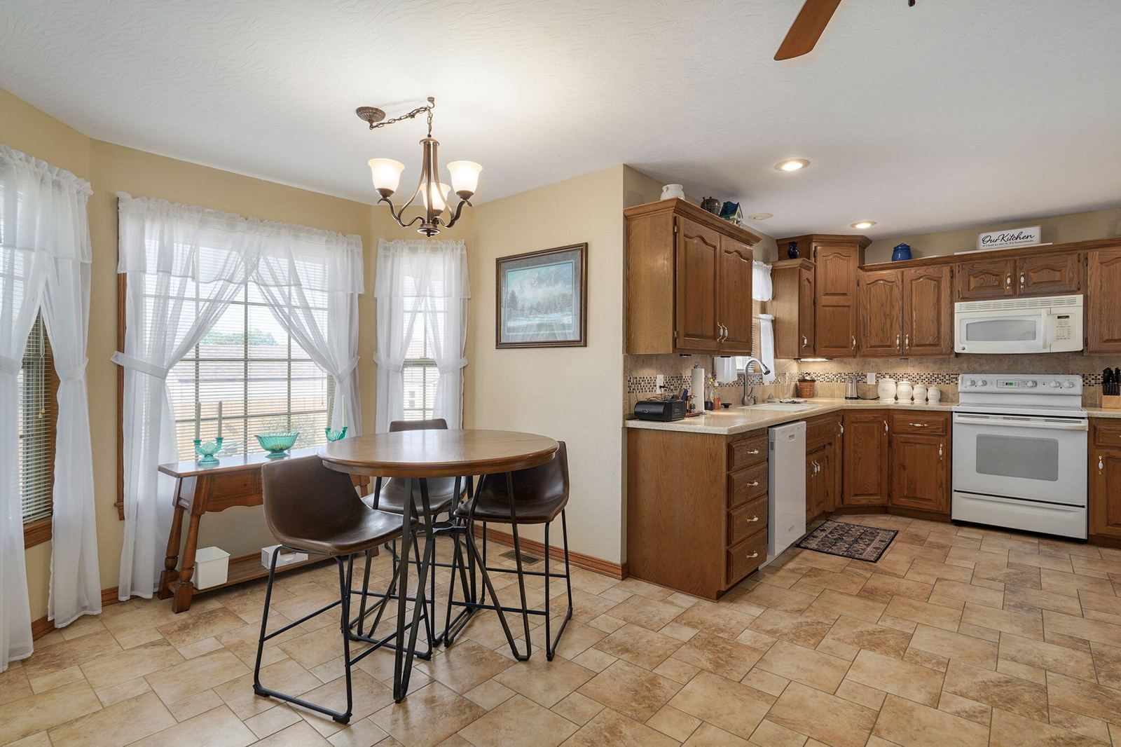 3265 W Grandview St-9 at 3265 W Grandview Street, Springfield, MO 65803