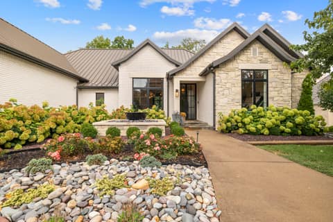Front of 5273 S Applecross Way, Springfield, MO 65809