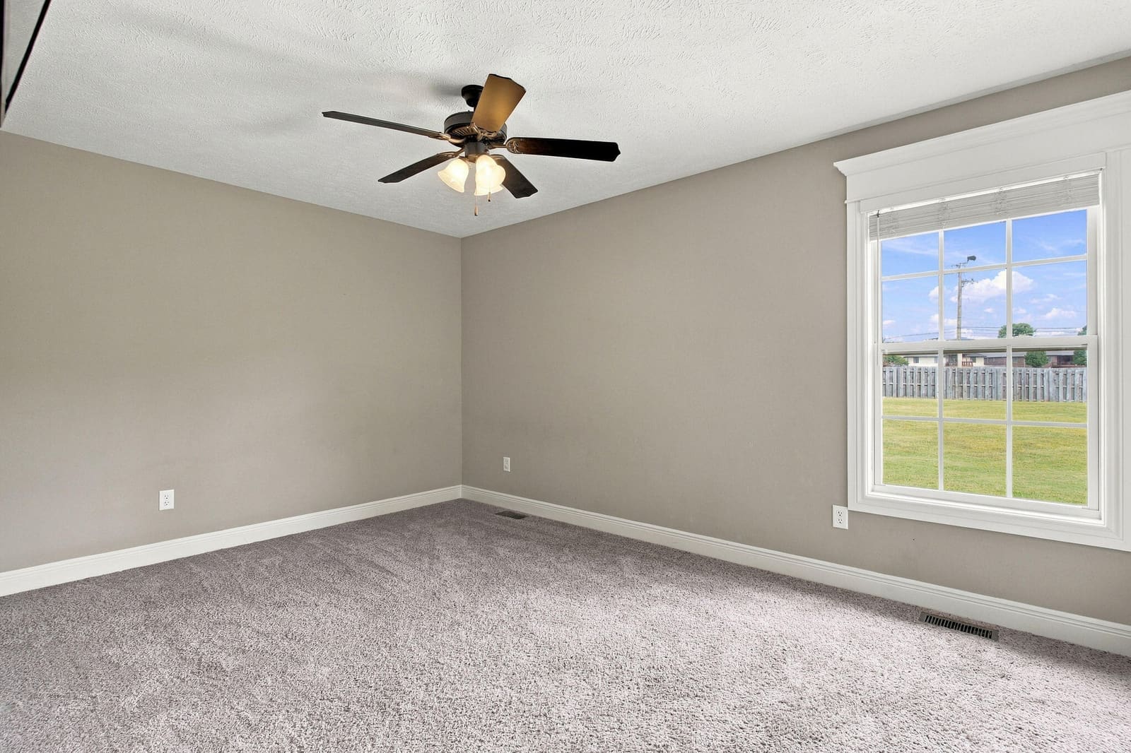 FrameandFocus_WEBorMLS-17 at 4535 E Cromwell Street, Springfield, MO 65802
