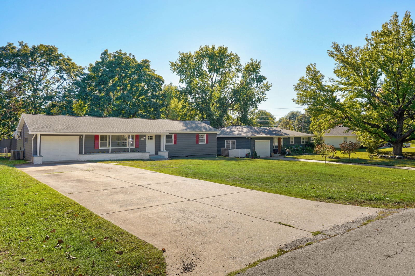 1824 E Crestview St-3 at 1824 E Crestview Street, Springfield, MO 65804