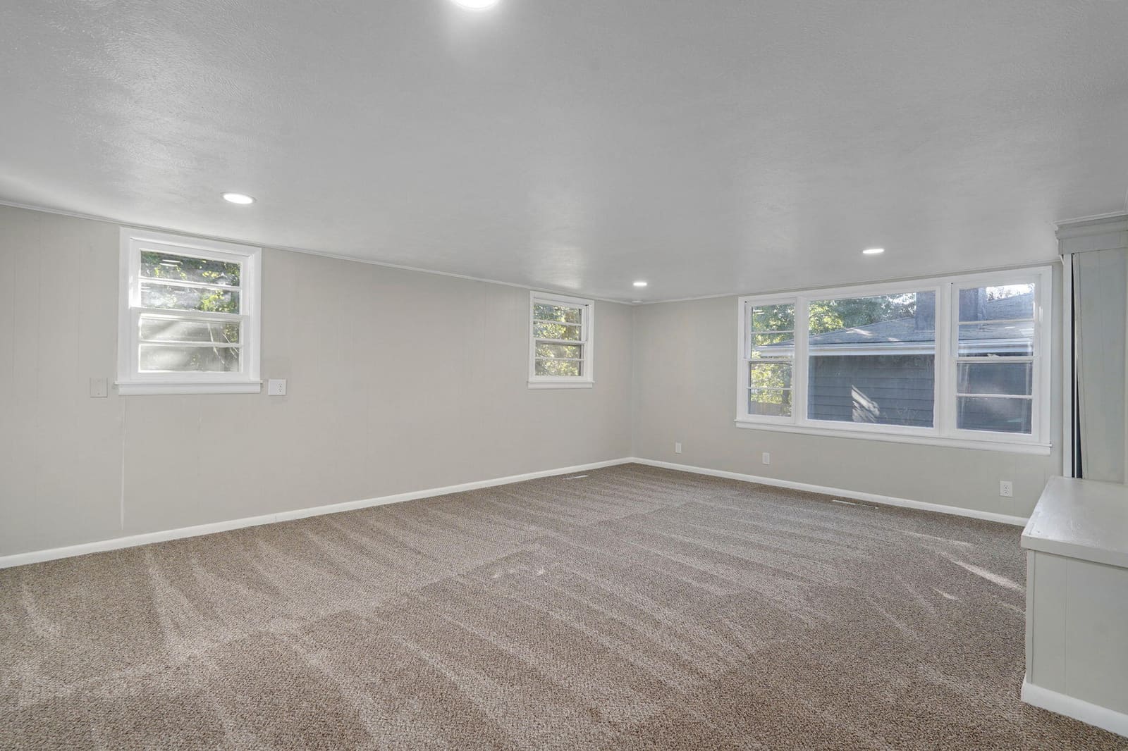 1824 E Crestview St-20 at 1824 E Crestview Street, Springfield, MO 65804