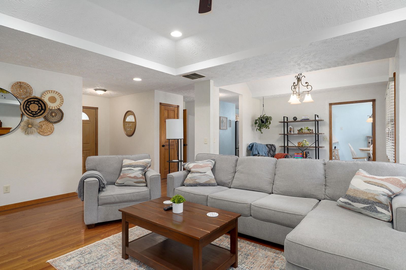 4668 S Warren Ave-10 at 4668 S Warren Road, Springfield, MO 65810
