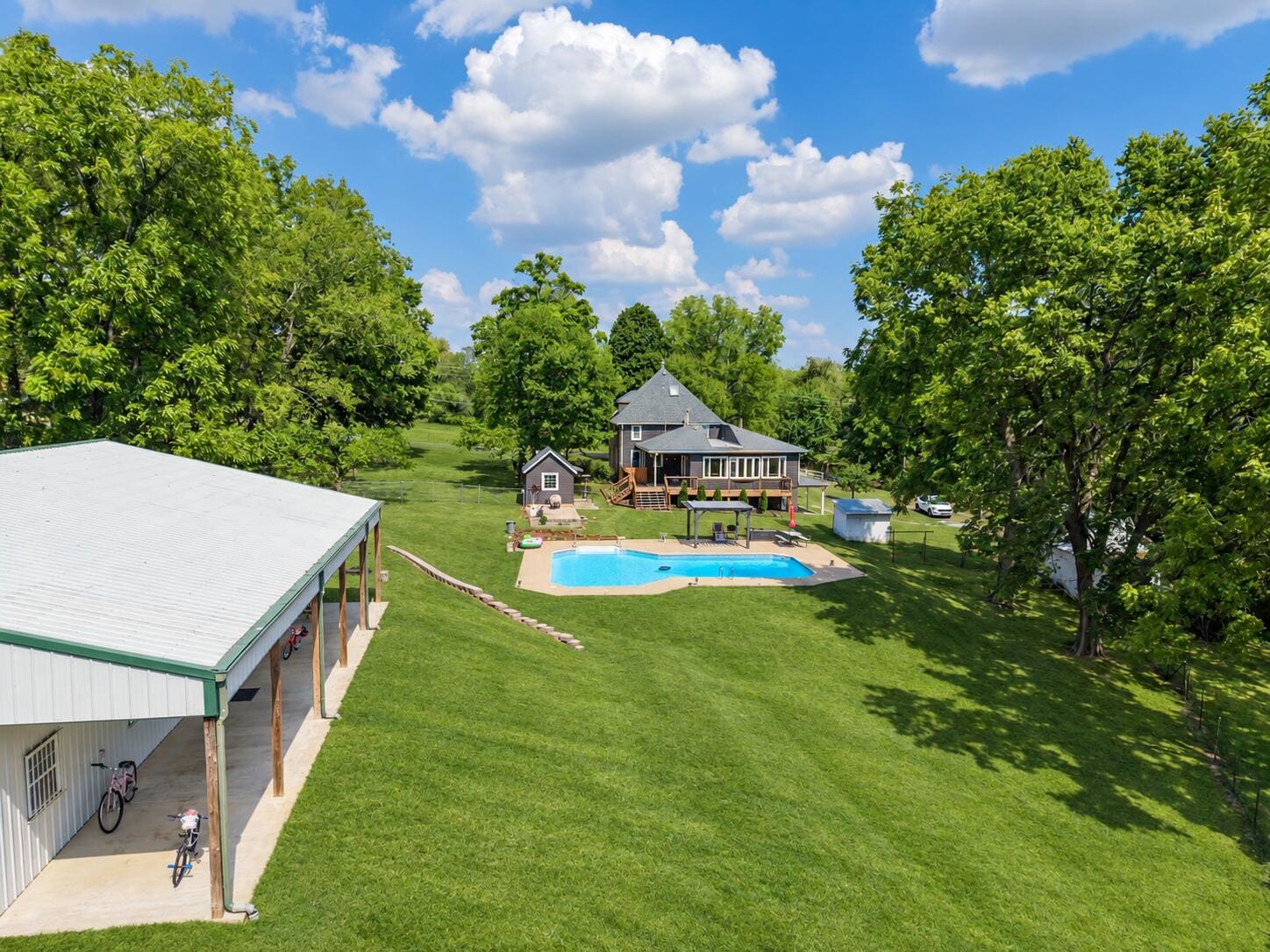 EA583006-8283-4156-A900-B43DFC5794BE at 3060 W Ellison Drive, Springfield, MO 65810