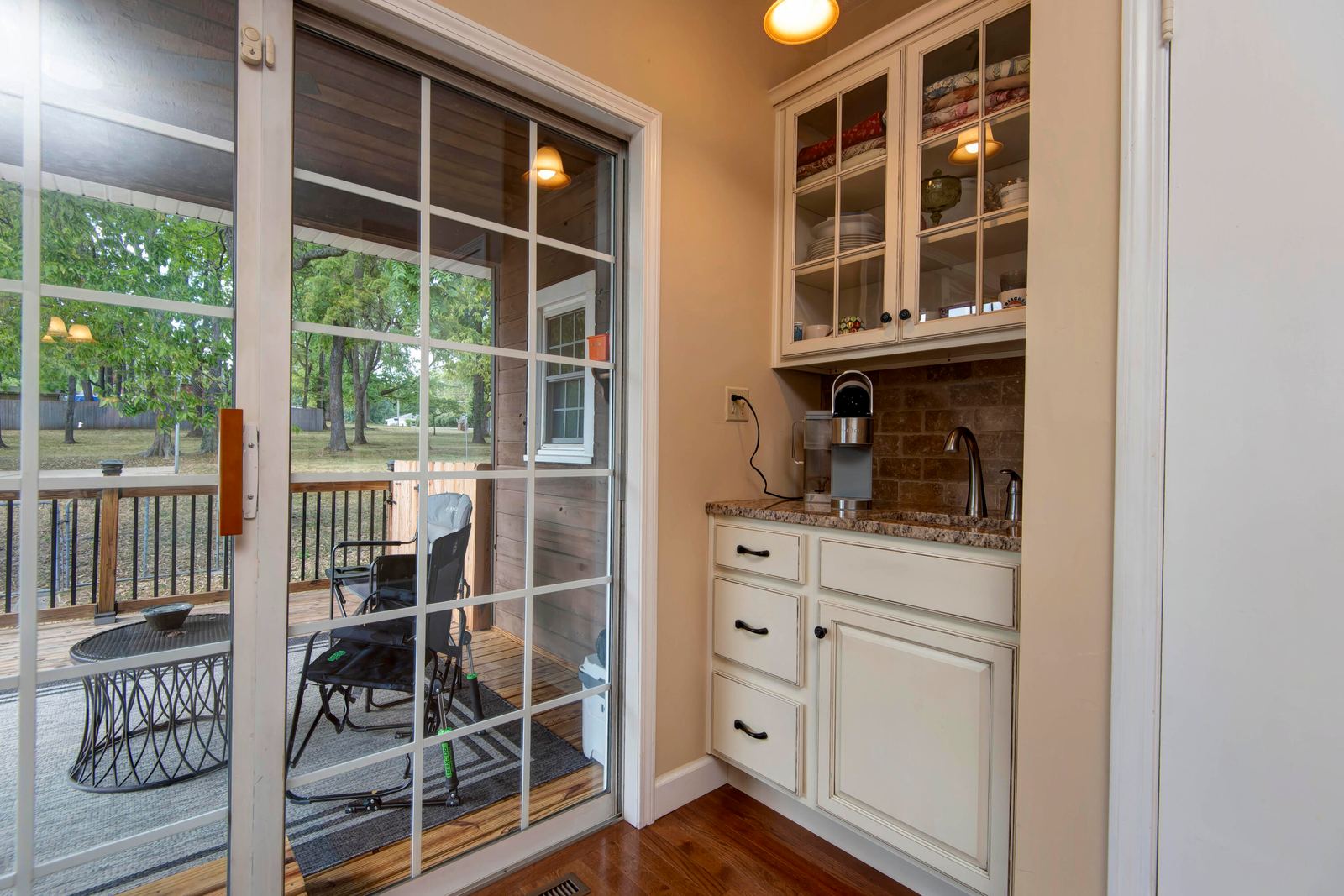 Ellison (25) at 3060 W Ellison Drive, Springfield, MO 65810