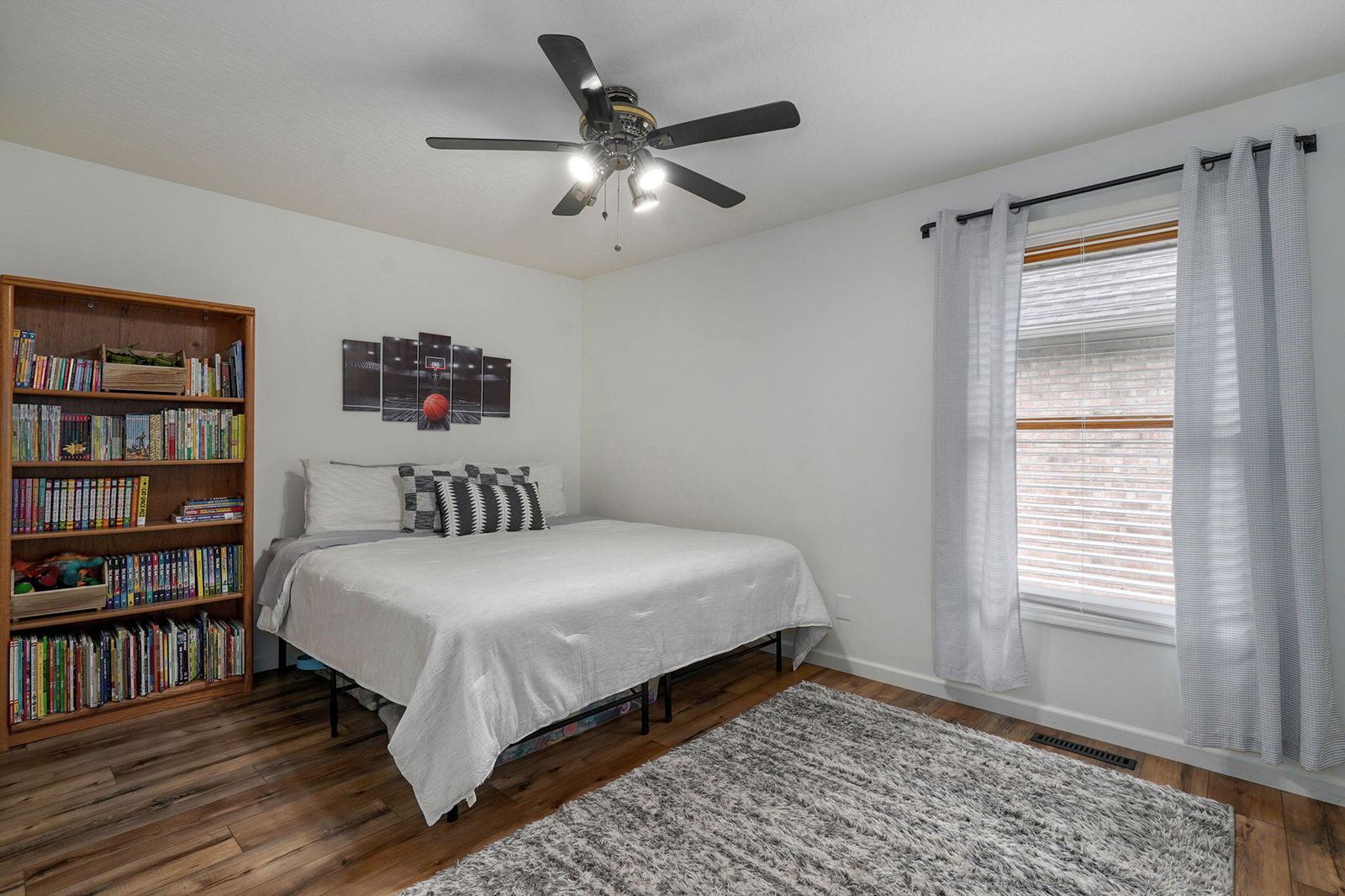 4571 S Park Ave-24 at 4571 S Park Avenue, Springfield, MO 65810