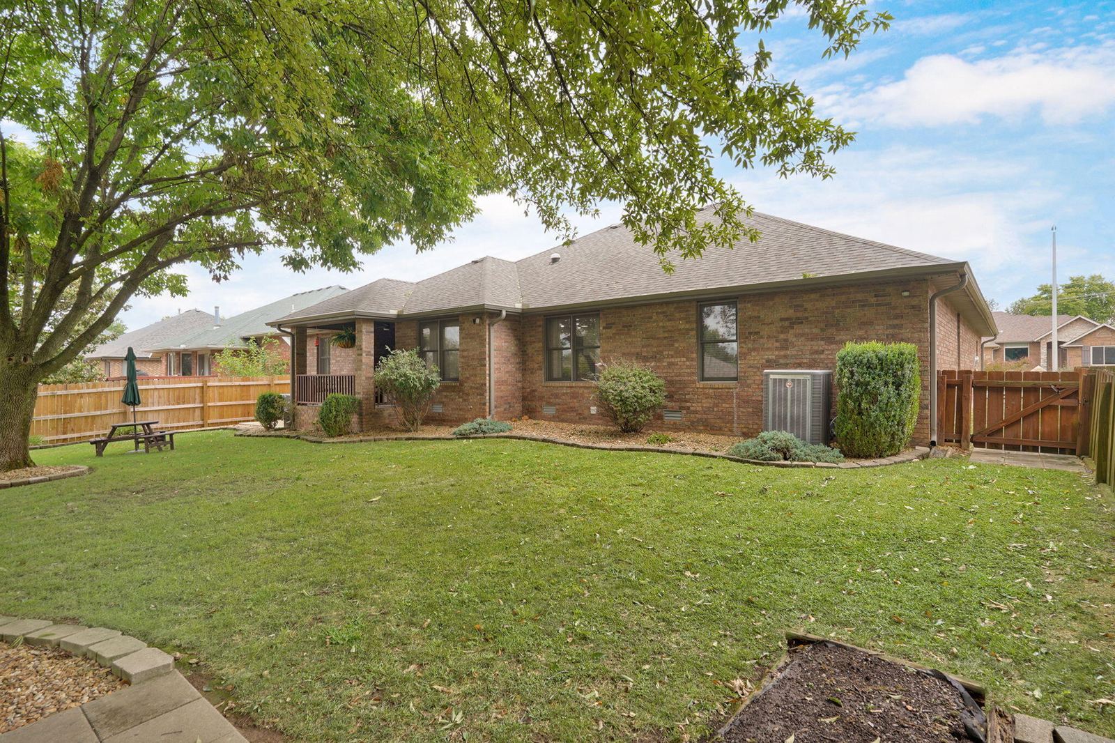 4571 S Park Ave-41 at 4571 S Park Avenue, Springfield, MO 65810