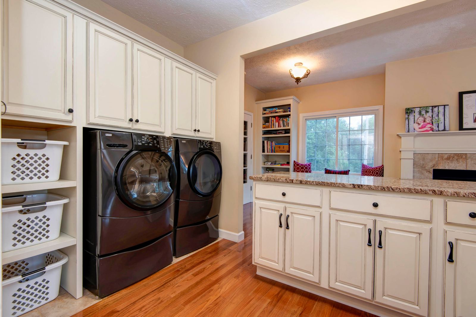 Ellison (26) at 3060 W Ellison Drive, Springfield, MO 65810