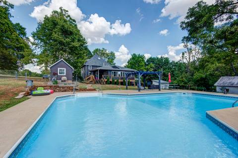 Ellison (45) at 3060 W Ellison Drive, Springfield, MO 65810