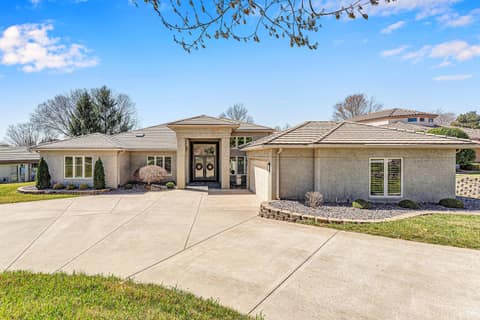 Front of 5197 S Stonehaven Drive, Springfield, MO 65809