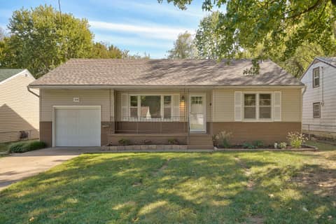 Front of 1838 S Kimbrough Avenue, Springfield, MO 65807