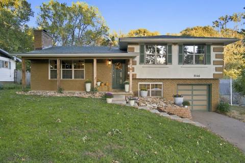 Front of 3146 S Lochlomond Drive, Springfield, MO 65804