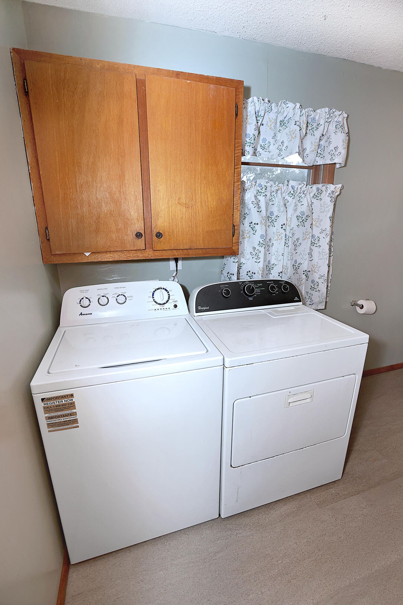 Laundry at 5020 E Farm Rd 138, Springfield, MO 65809
