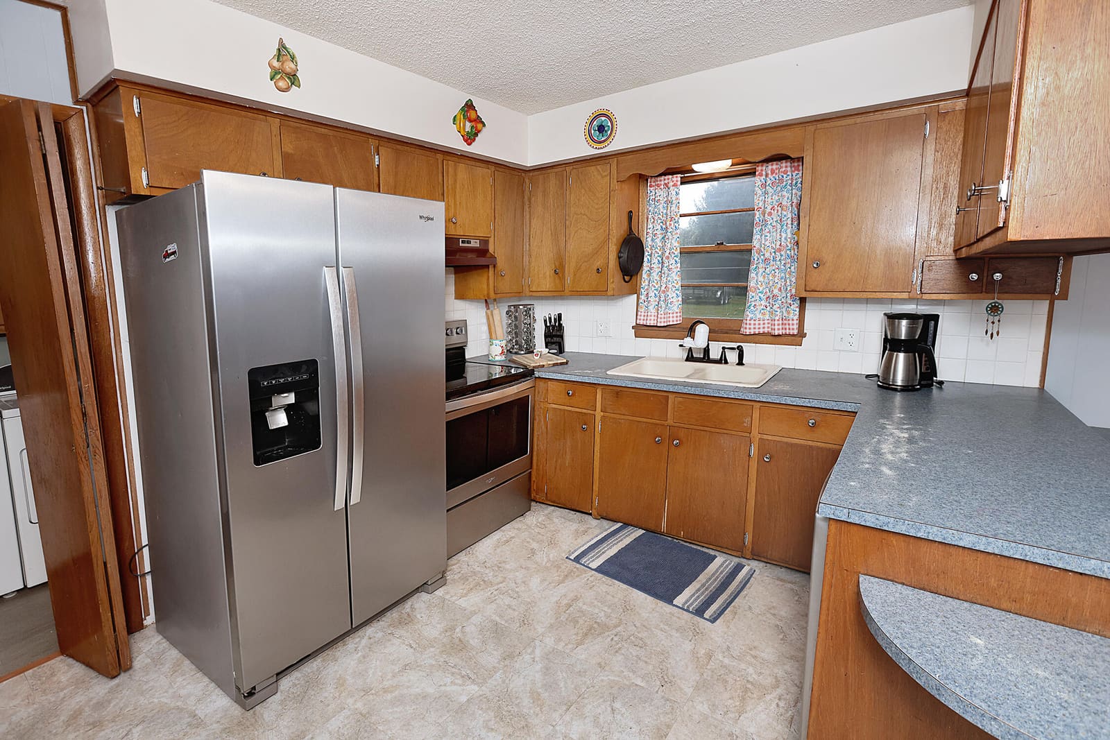Kitchen at 5020 E Farm Rd 138, Springfield, MO 65809