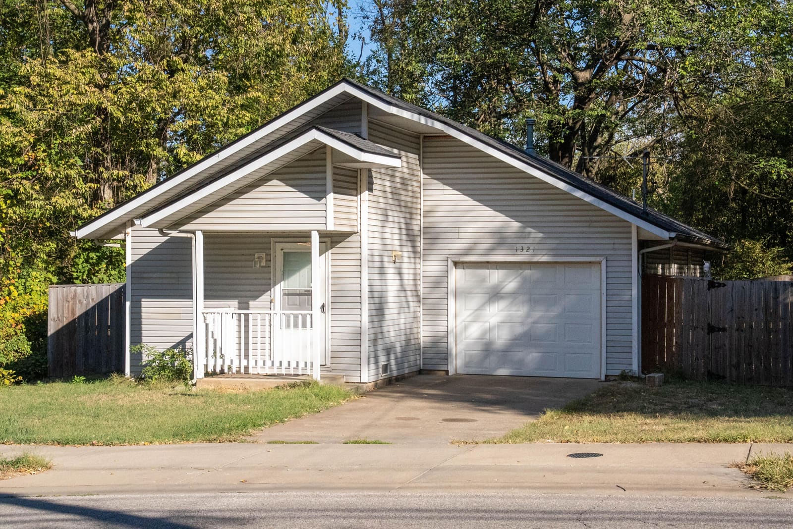new listing video at 1321 W Talmage Street, Springfield, MO 65803